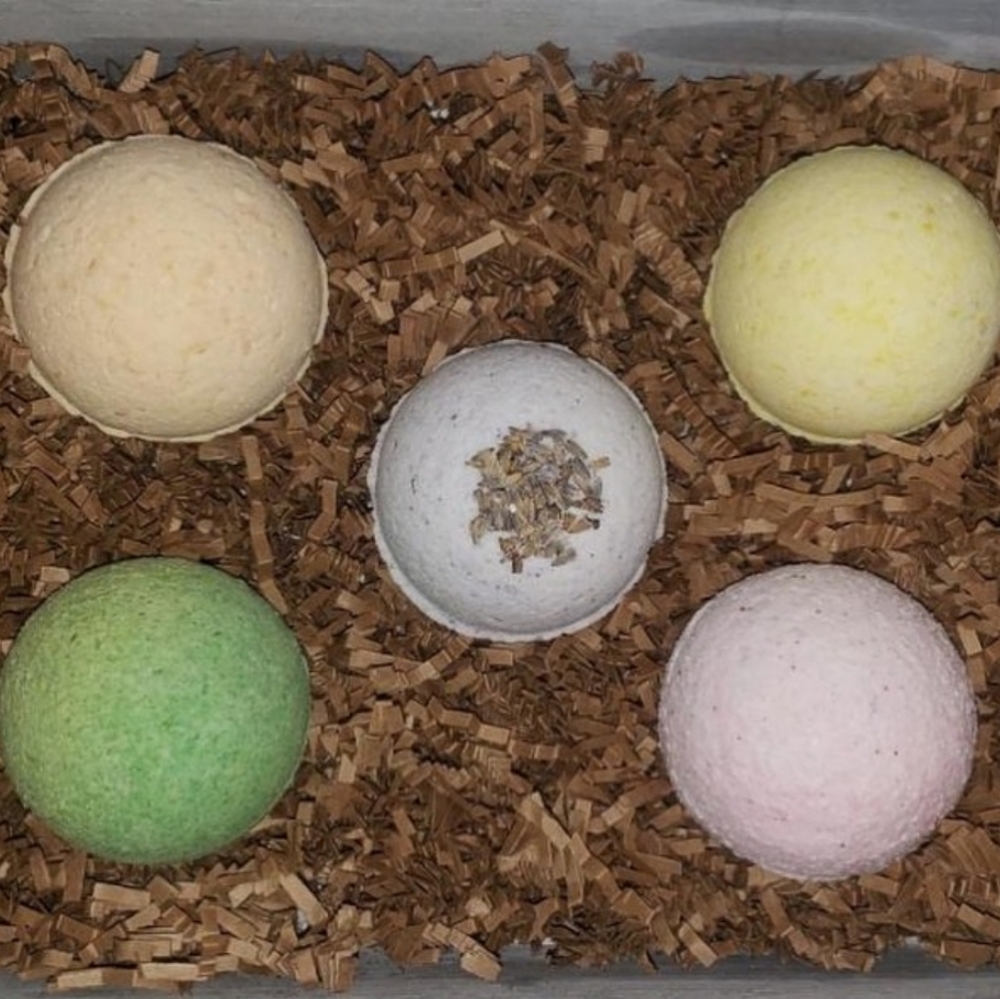 Homemade bathbombs